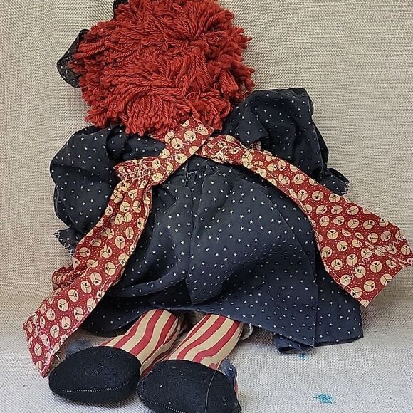 Raggedy Ann doll and 1969 book - Picture 3 of 10